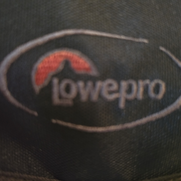 Lowepro Camera Bag - Picture 11 of 12